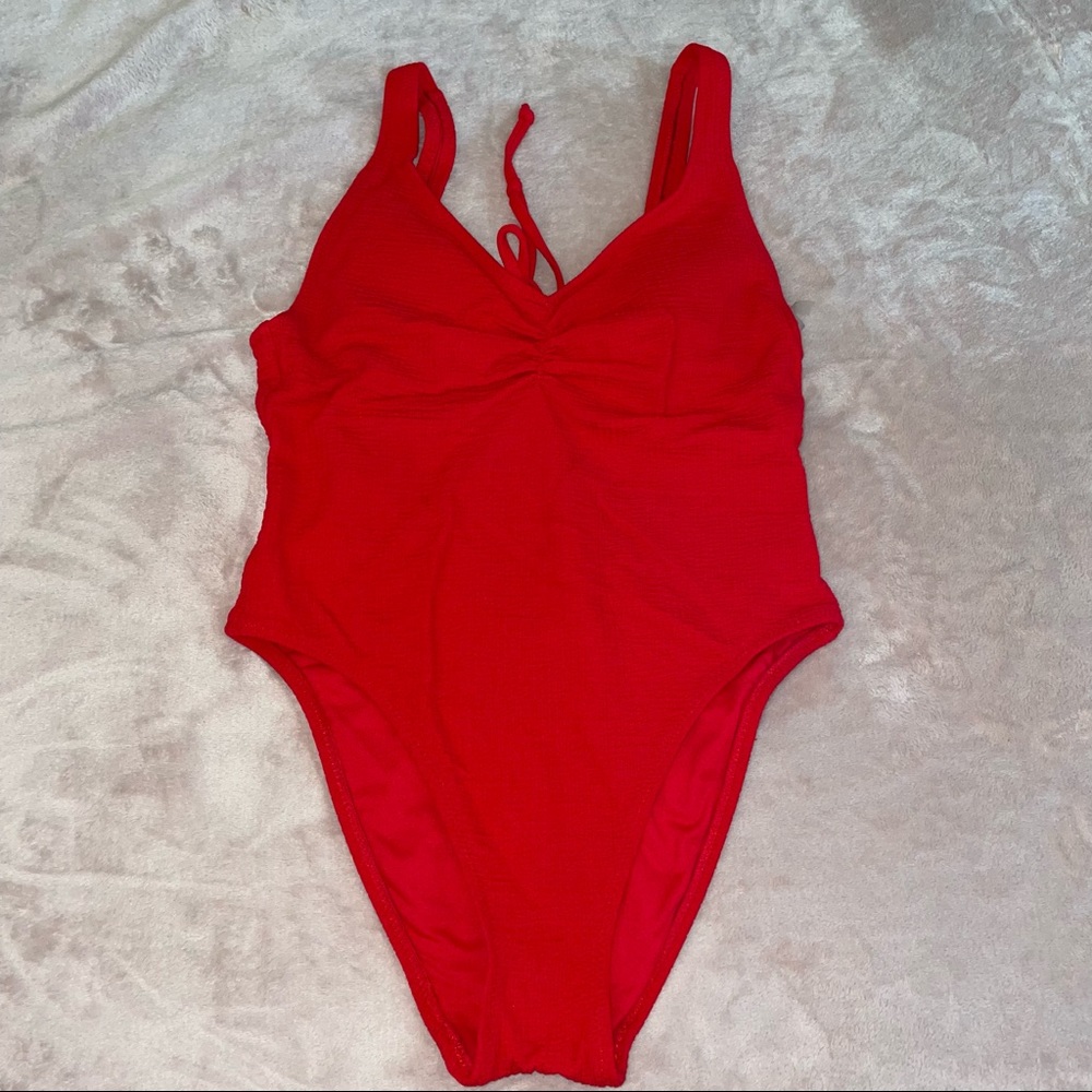 Shade & shore swimsuit size M